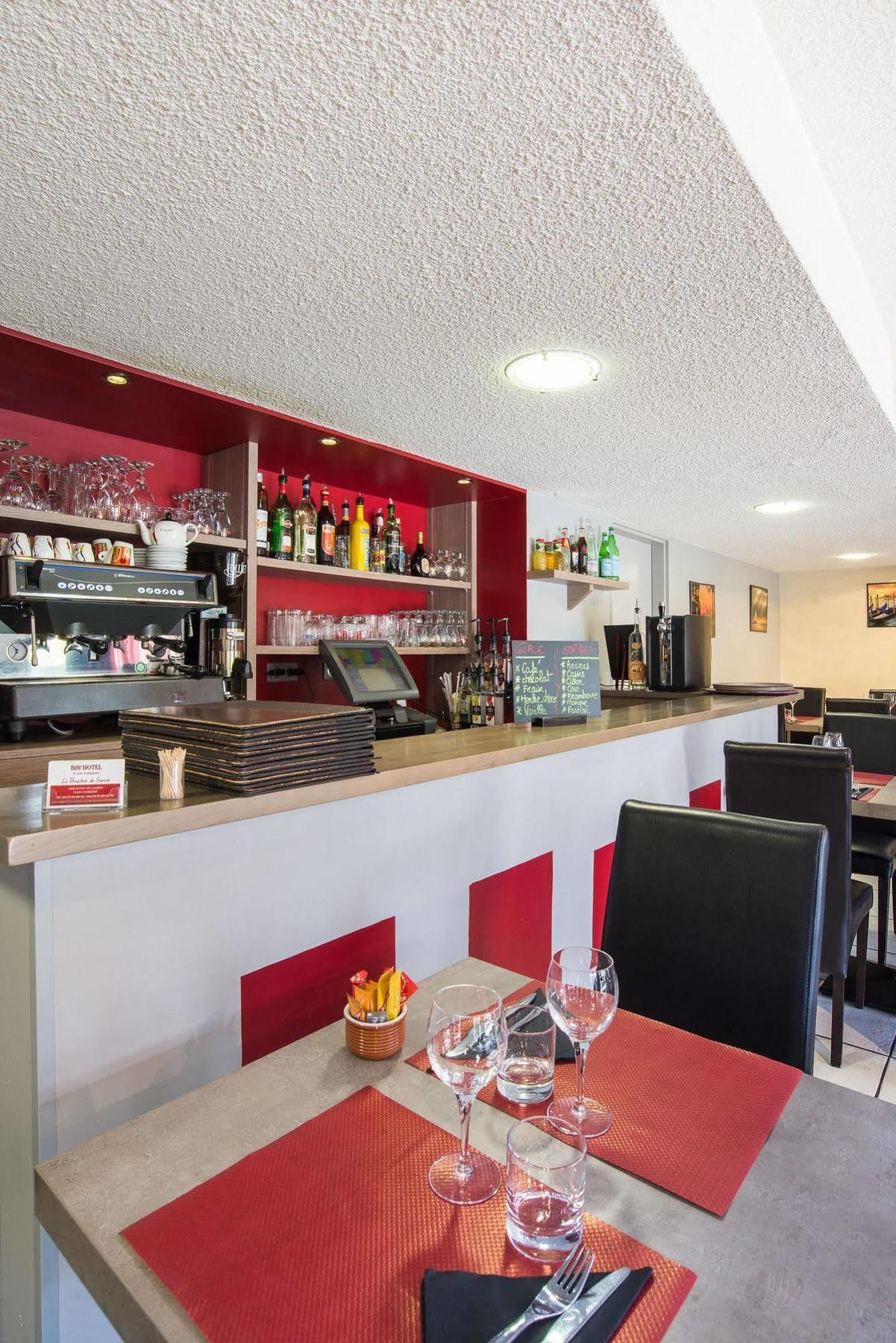 Brit Hotel Chambery Exterior photo